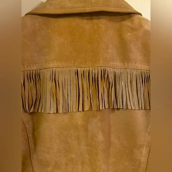 🤠🎶 EUC Women’s 100% Genuine Leather Fringe Jacket💯 - Picture 14 of 16